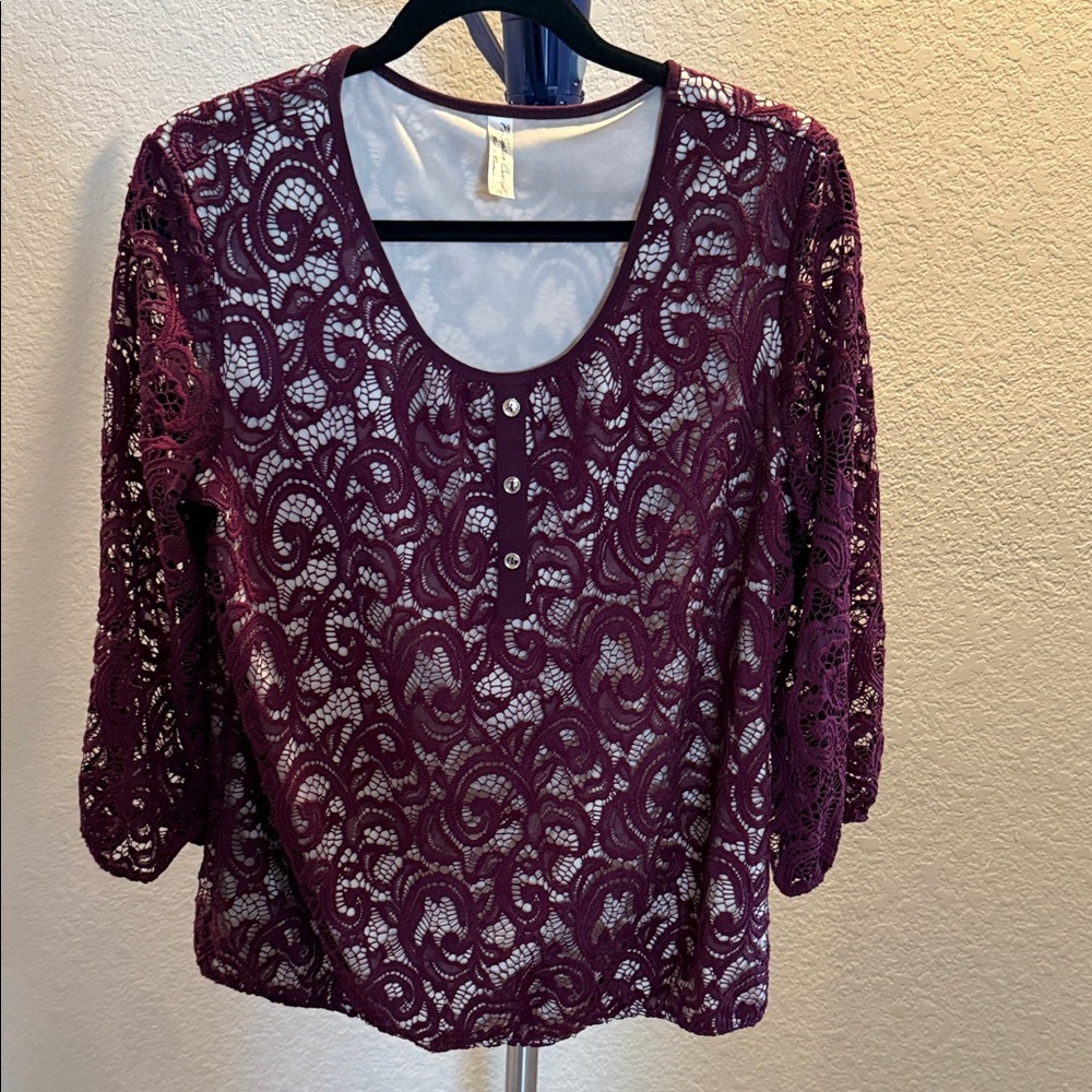 PerSeption Concept Plum Lace Blouse. Size Large